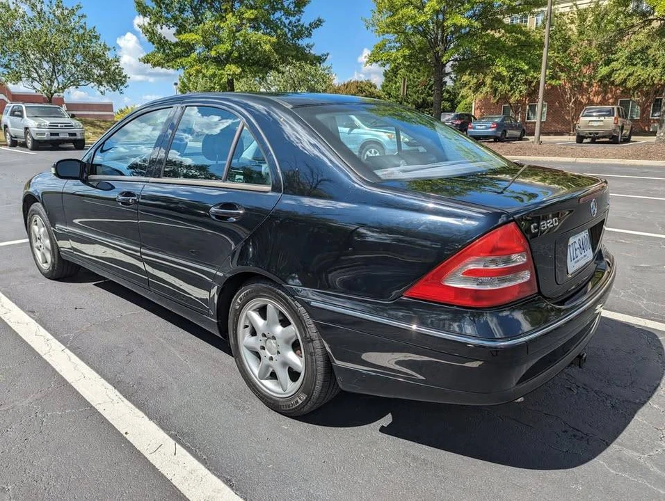 2004 Mercedes-Benz W203 C-Class - Image 6 of 17