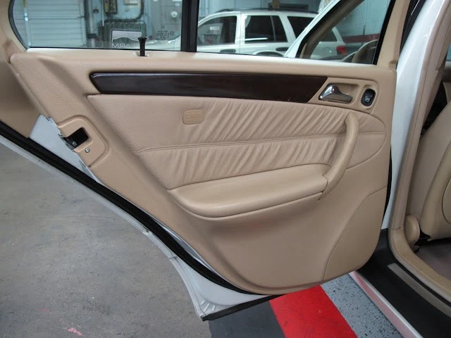 2004 Mercedes-Benz W203 C-Class - Image 20 of 21