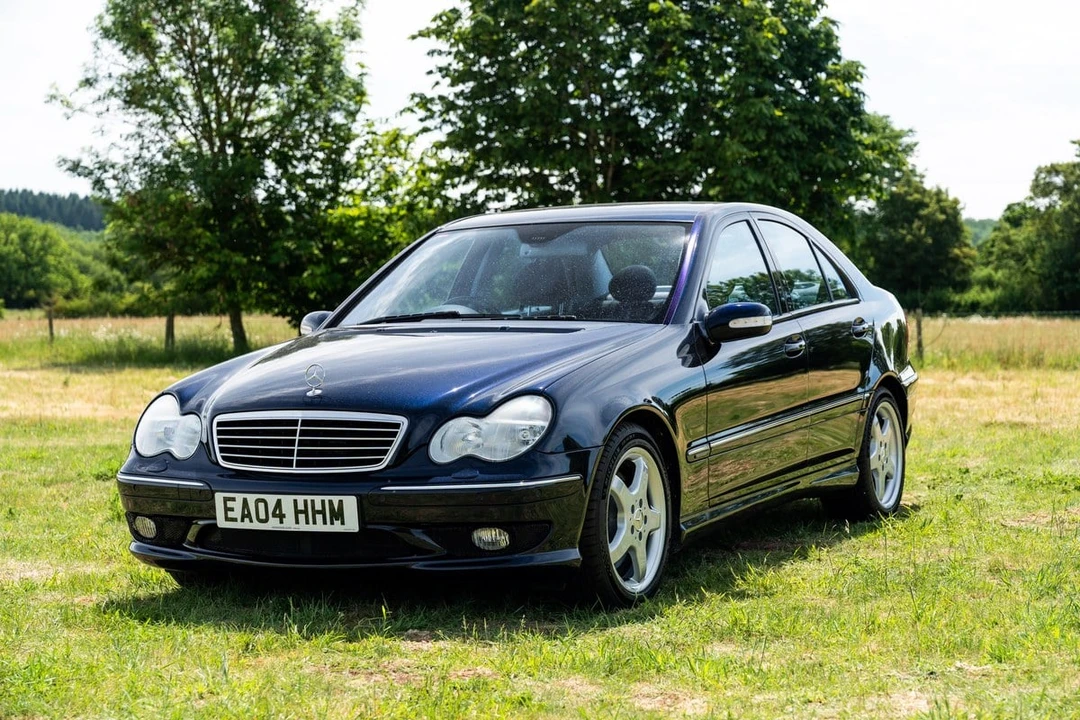2004 Mercedes-Benz W203 C-Class - Image 2 of 30