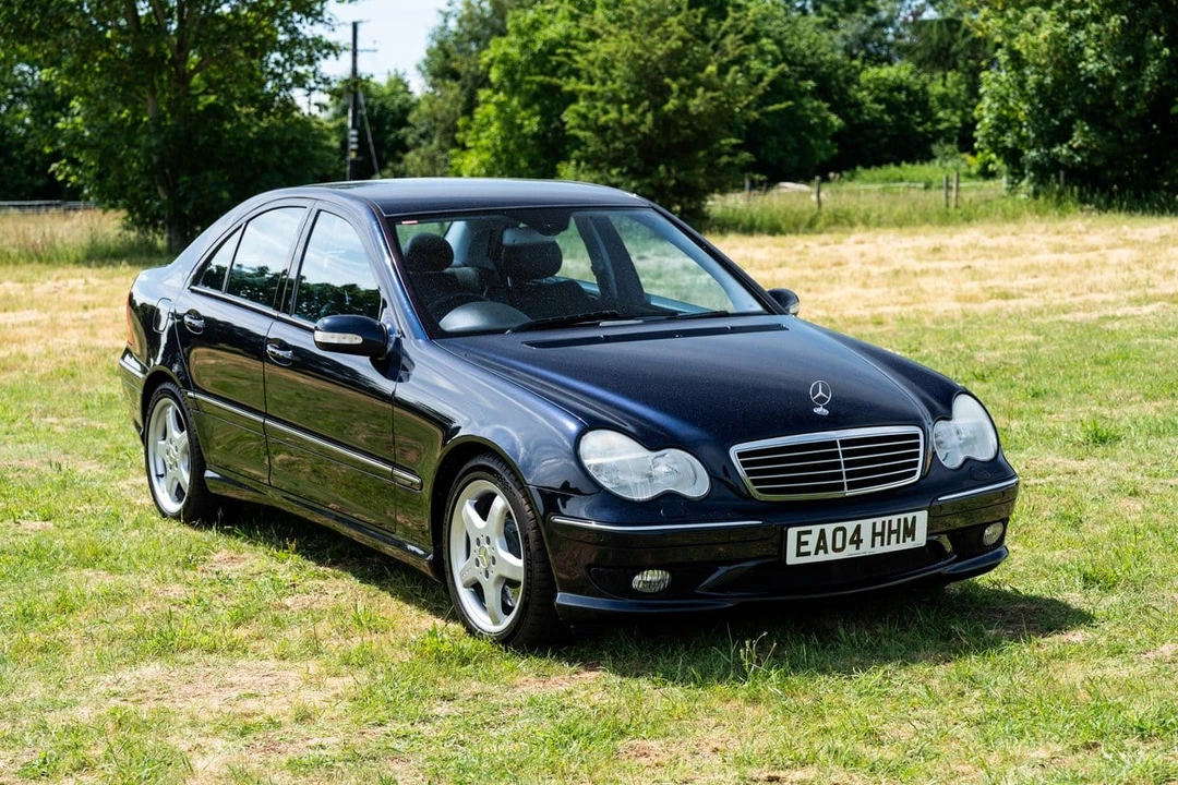 2004 Mercedes-Benz W203 C-Class - Image 16 of 30