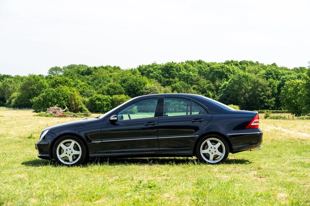 2004 Mercedes-Benz W203 C-Class - Image 23 of 30