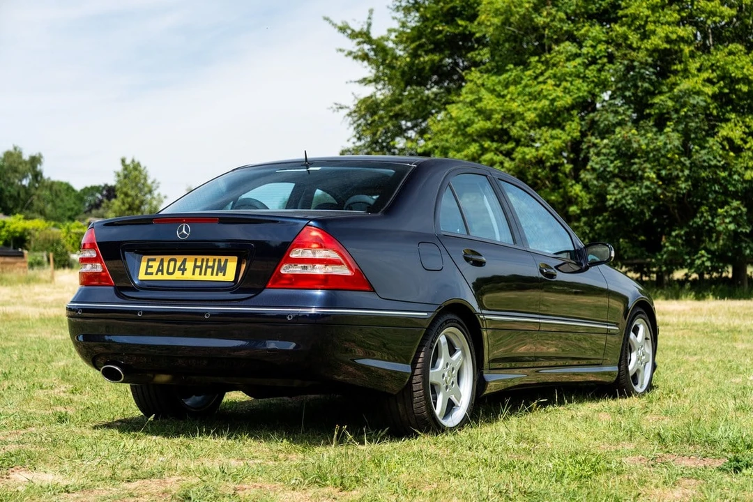 2004 Mercedes-Benz W203 C-Class - Image 27 of 30