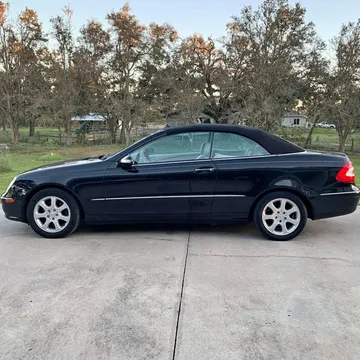 2004 Mercedes-Benz CLK 320 Convertible