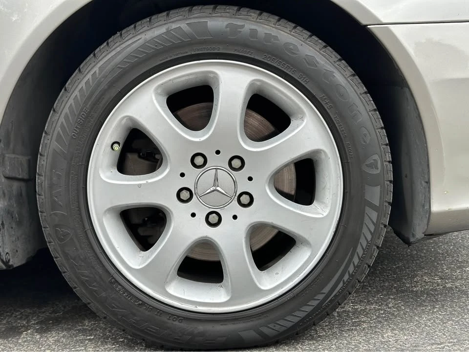 2004 Mercedes-Benz C209/A209 CLK-Class - Image 8 of 20