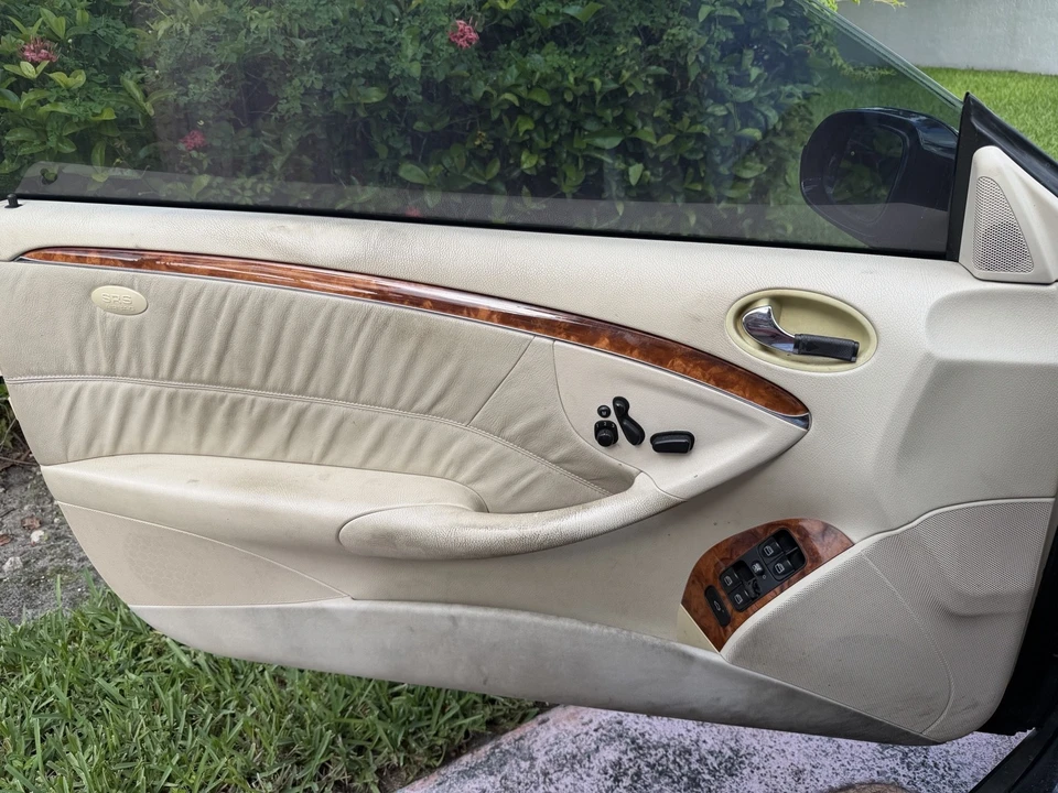 2004 Mercedes-Benz C209/A209 CLK-Class - Image 13 of 28
