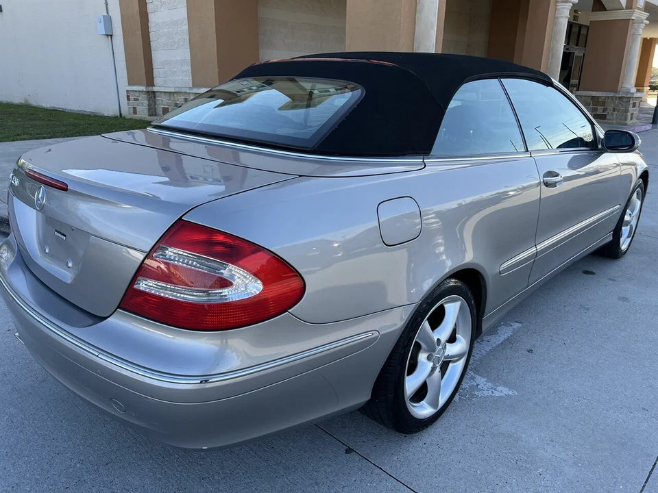 2004 Mercedes-Benz C209/A209 CLK-Class - Image 8 of 24