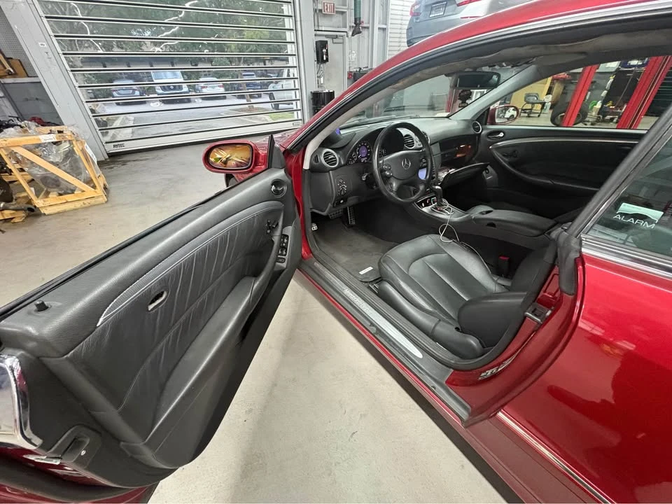2004 Mercedes-Benz C209/A209 CLK-Class - Image 2 of 14