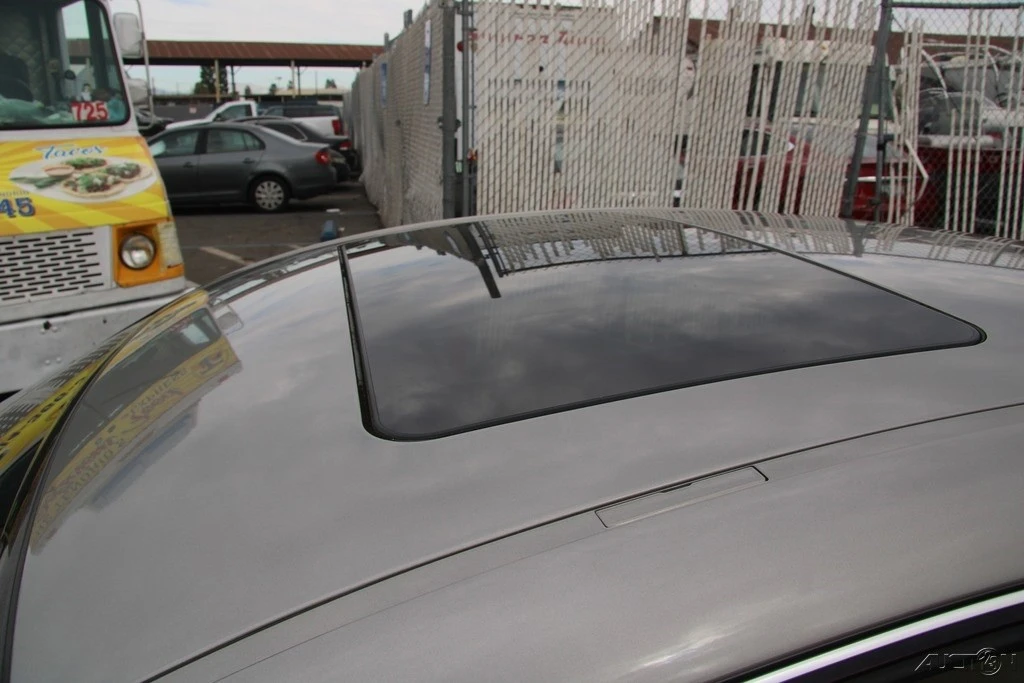 2004 Mercedes-Benz C209/A209 CLK-Class - Image 10 of 21