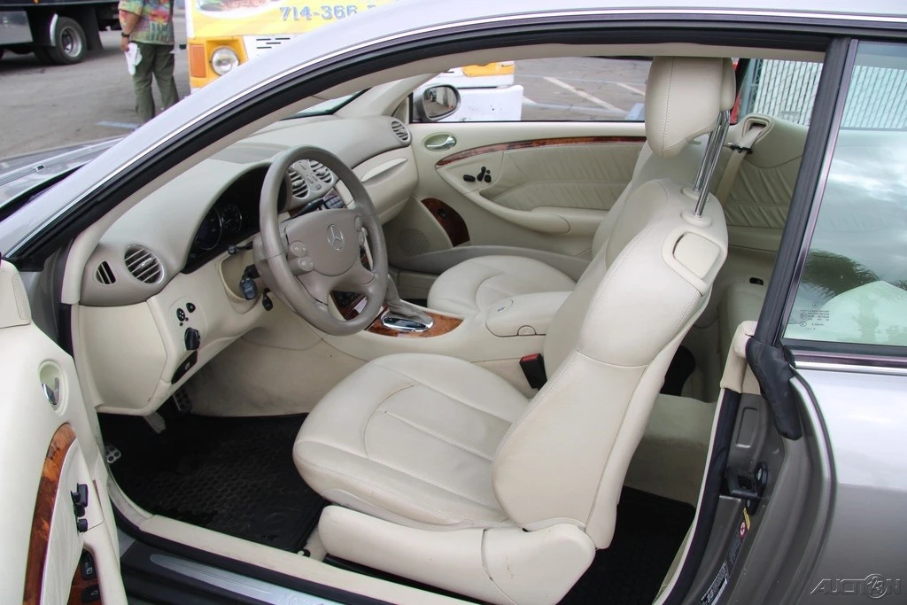 2004 Mercedes-Benz C209/A209 CLK-Class - Image 13 of 21