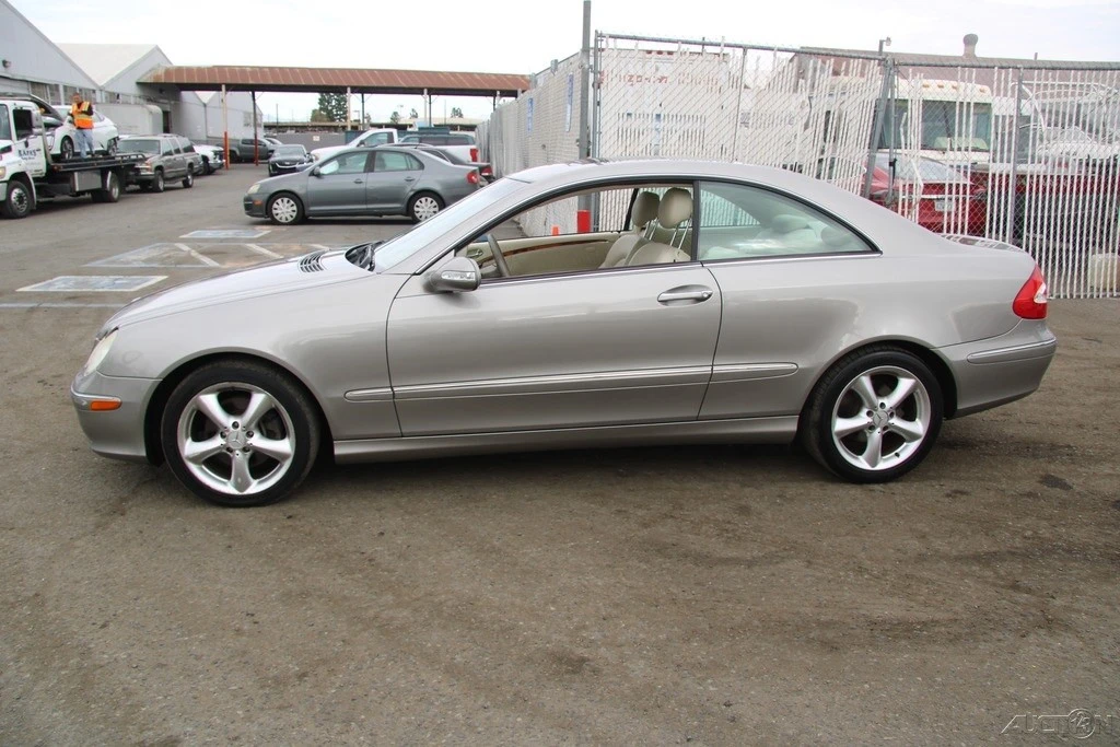 2004 Mercedes-Benz C209/A209 CLK-Class - Image 3 of 21
