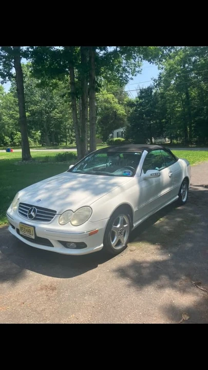 2004 Mercedes-Benz C209/A209 CLK-Class - Image 3 of 10