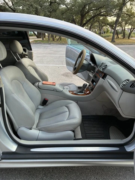 2004 Mercedes-Benz C209/A209 CLK-Class - Image 12 of 17