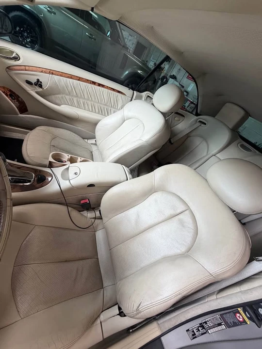 2004 Mercedes-Benz C209/A209 CLK-Class - Image 6 of 8