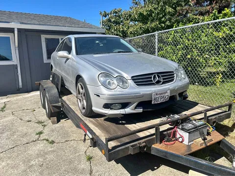 2004 Mercedes-Benz CLK-Class CLK 500 Coupe 2D
