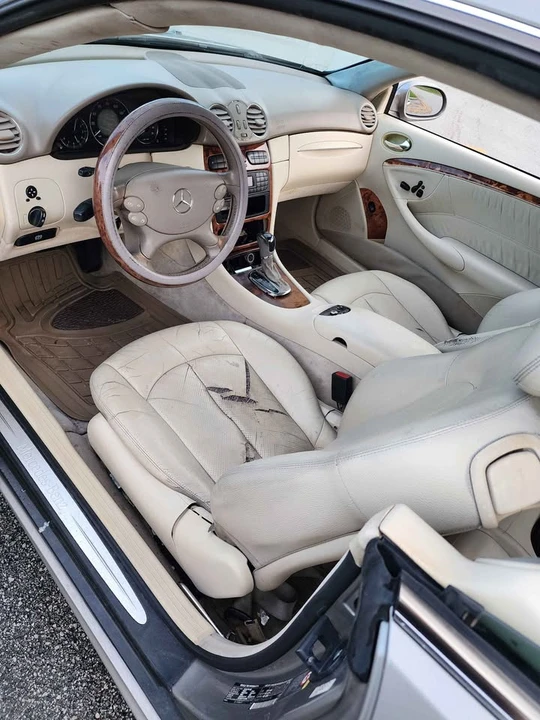2004 Mercedes-Benz C209/A209 CLK-Class - Image 10 of 11