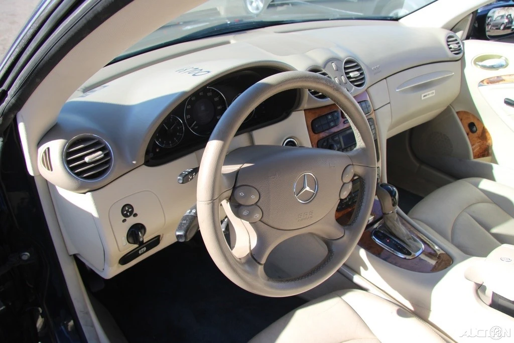 2004 Mercedes-Benz C209/A209 CLK-Class - Image 13 of 21