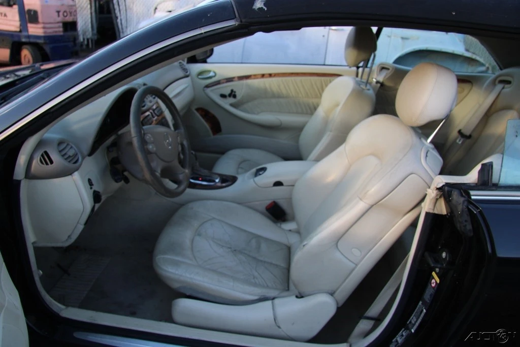 2004 Mercedes-Benz C209/A209 CLK-Class - Image 13 of 21