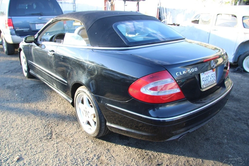 2004 Mercedes-Benz C209/A209 CLK-Class - Image 4 of 21