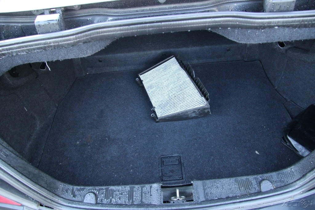 2004 Mercedes-Benz C209/A209 CLK-Class - Image 20 of 21