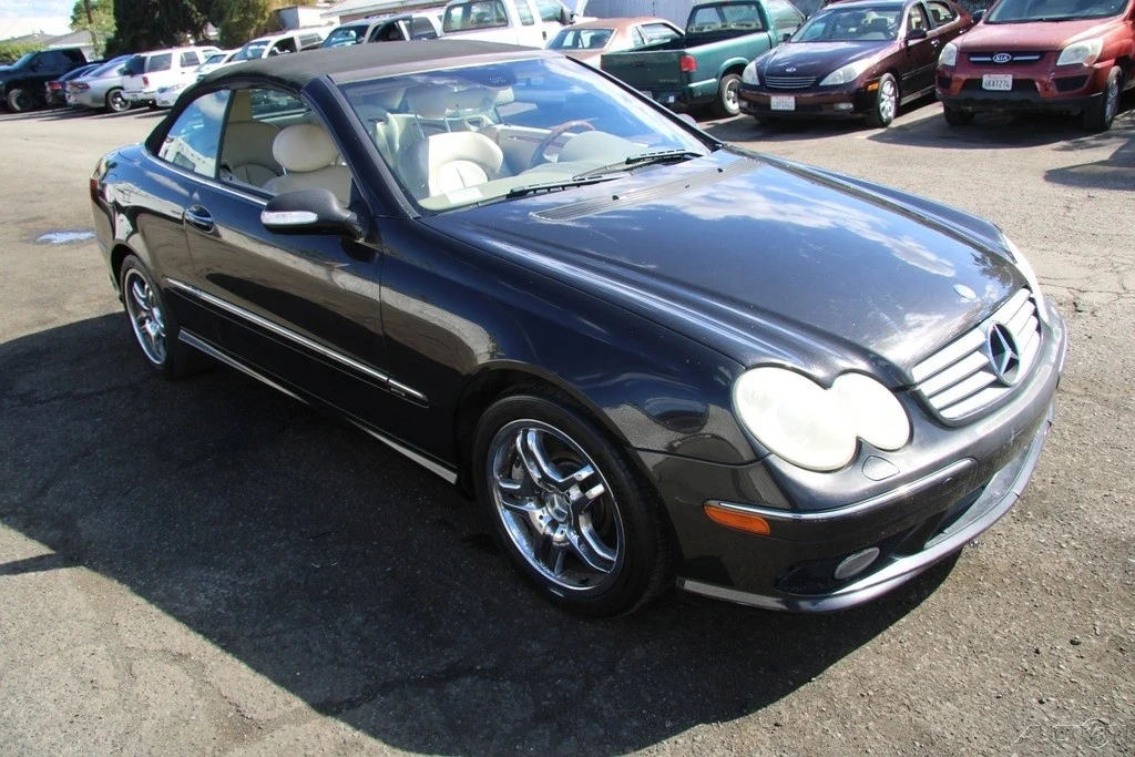 2004 Mercedes-Benz C209/A209 CLK-Class - Image 8 of 21