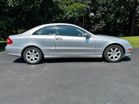 2004 Mercedes-Benz CLK-Class