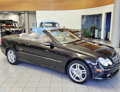 2004 Mercedes-Benz CLK-Class