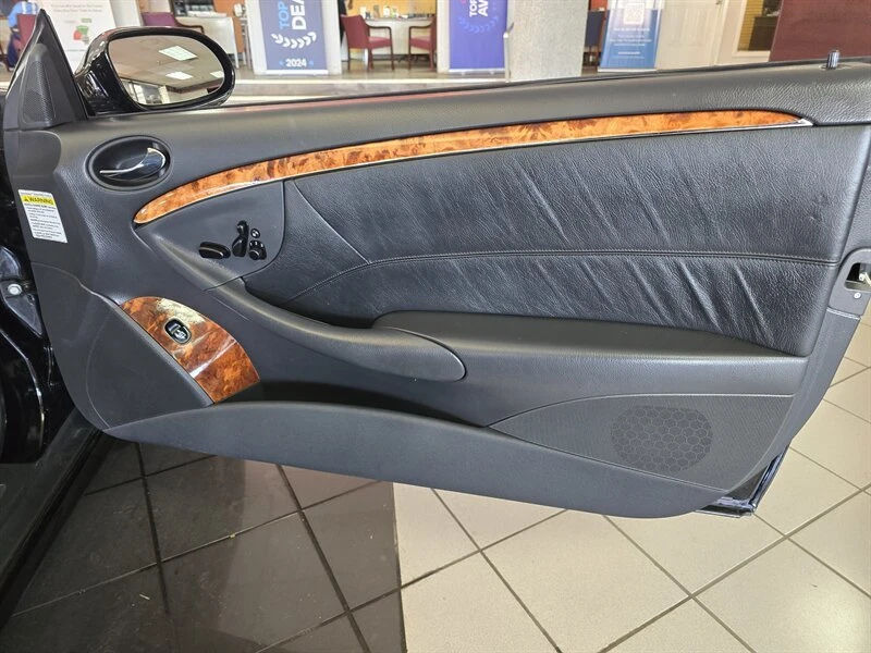 2004 Mercedes-Benz C209/A209 CLK-Class - Image 11 of 20