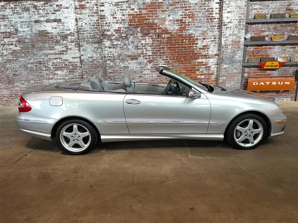 2004 Mercedes-Benz C209/A209 CLK-Class - Image 2 of 31