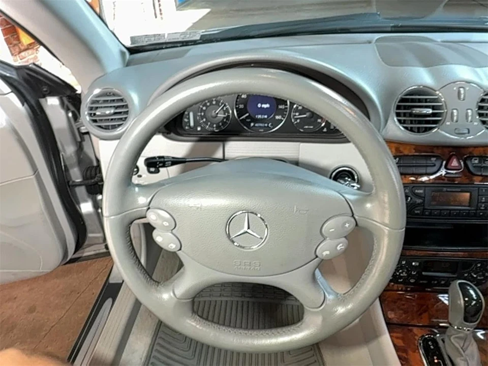 2004 Mercedes-Benz C209/A209 CLK-Class - Image 30 of 31