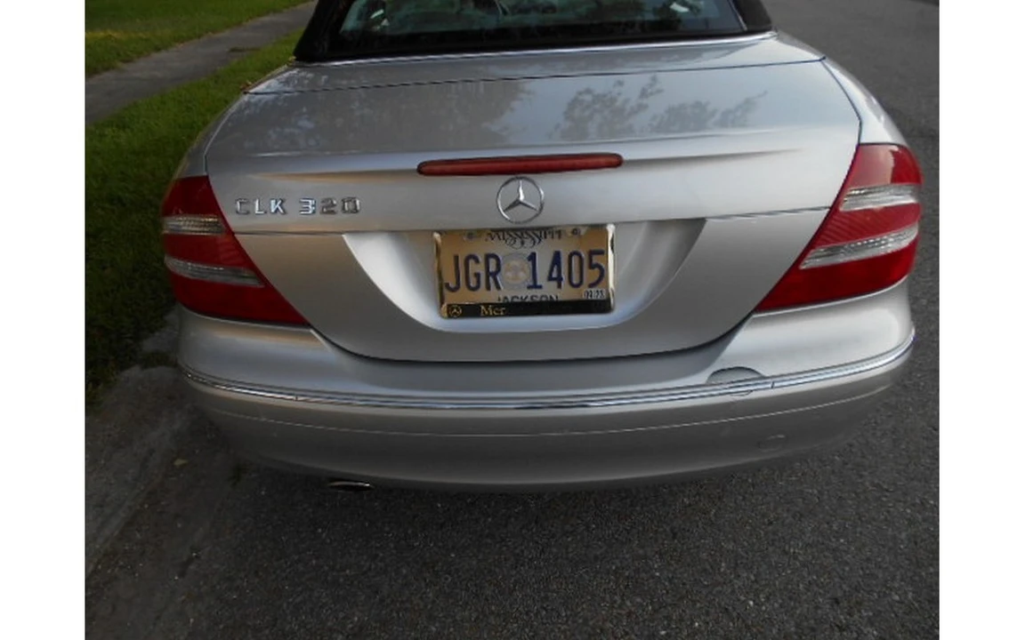 2004 Mercedes-Benz C209/A209 CLK-Class - Image 2 of 21