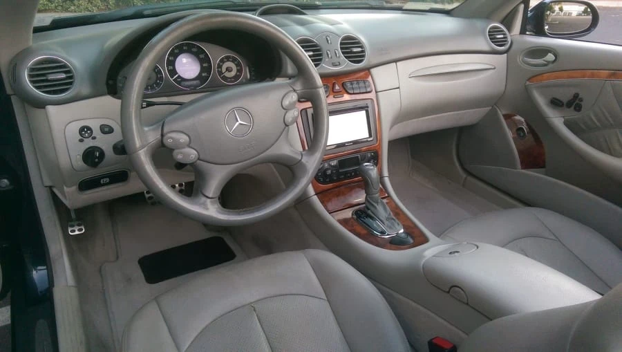 2004 Mercedes-Benz C209/A209 CLK-Class - Image 4 of 10