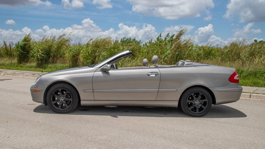 2004 Mercedes-Benz C209/A209 CLK-Class - Image 2 of 19
