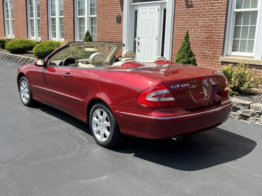 2004 Mercedes-Benz C209/A209 CLK-Class - Image 3 of 11