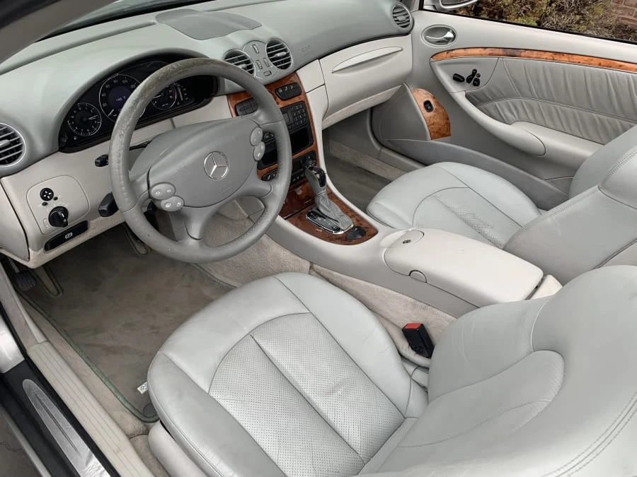 2004 Mercedes-Benz C209/A209 CLK-Class - Image 4 of 10