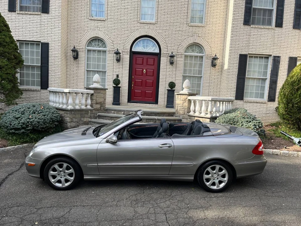 2004 Mercedes-Benz C209/A209 CLK-Class - Image 2 of 9