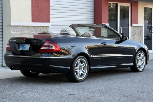 2004 Mercedes-Benz C209/A209 CLK-Class - Image 2 of 7