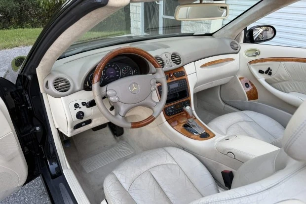 2004 Mercedes-Benz C209/A209 CLK-Class - Image 5 of 7