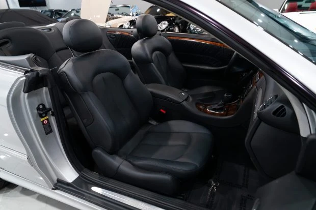 2004 Mercedes-Benz C209/A209 CLK-Class - Image 4 of 7