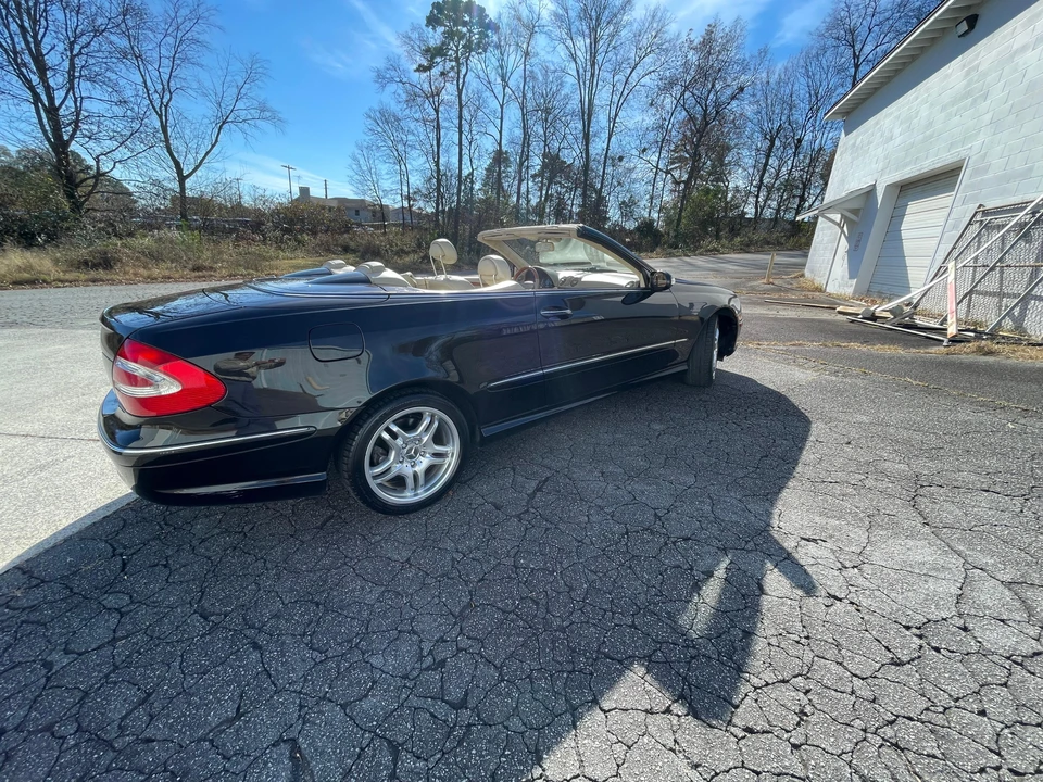 2004 Mercedes-Benz C209/A209 CLK-Class - Image 10 of 31