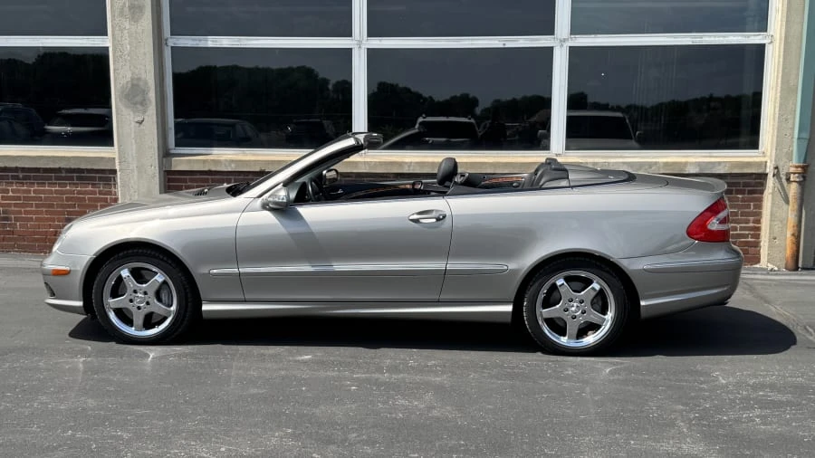 2004 Mercedes-Benz C209/A209 CLK-Class - Image 2 of 14