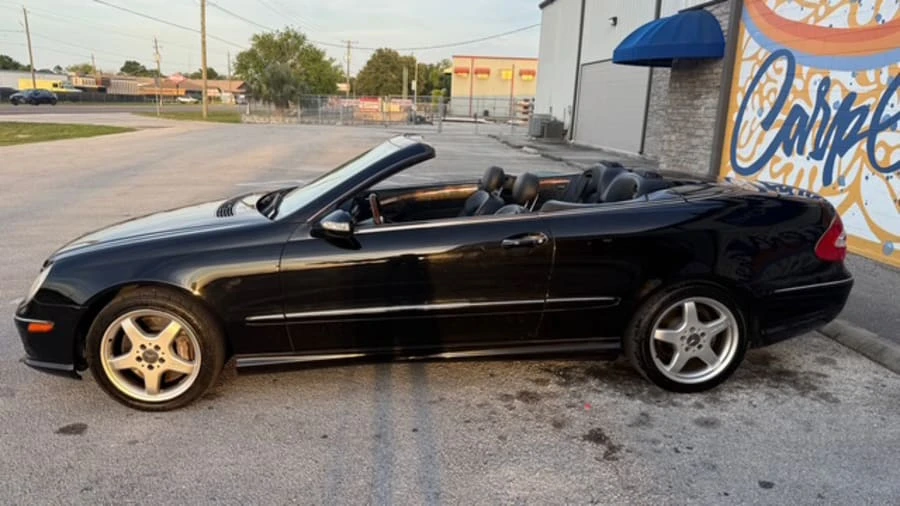 2004 Mercedes-Benz C209/A209 CLK-Class - Image 8 of 17