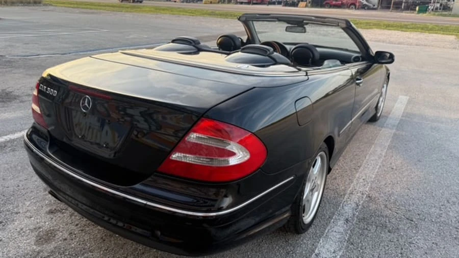 2004 Mercedes-Benz C209/A209 CLK-Class - Image 3 of 17
