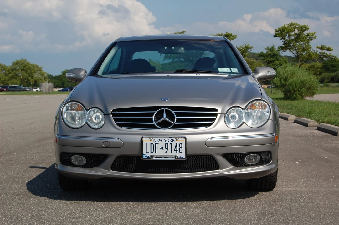 2004 Mercedes-Benz C209/A209 CLK 55 & CLK 63 AMG - Image 2 of 31
