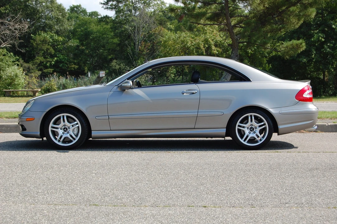 2004 Mercedes-Benz C209/A209 CLK 55 & CLK 63 AMG - Image 19 of 31
