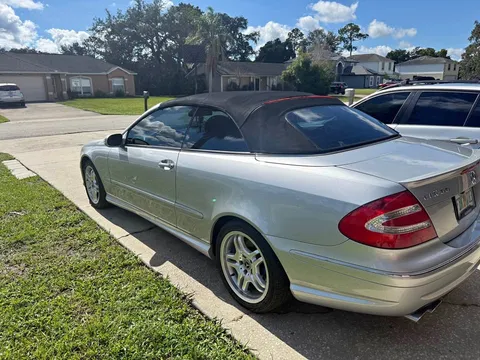 2004 Mercedes-Benz CLK55 AMG