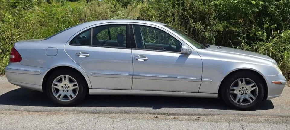 2004 Mercedes-Benz W211 E-Class - Image 2 of 5