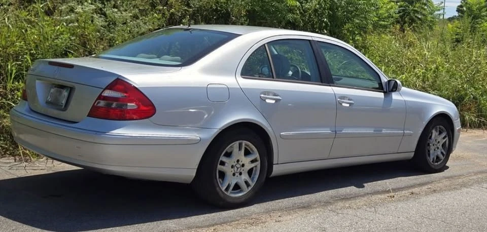 2004 Mercedes-Benz W211 E-Class - Image 3 of 5