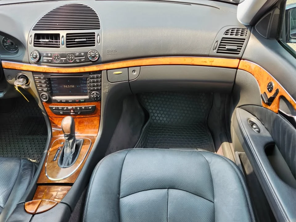 2004 Mercedes-Benz W211 E-Class - Image 17 of 20
