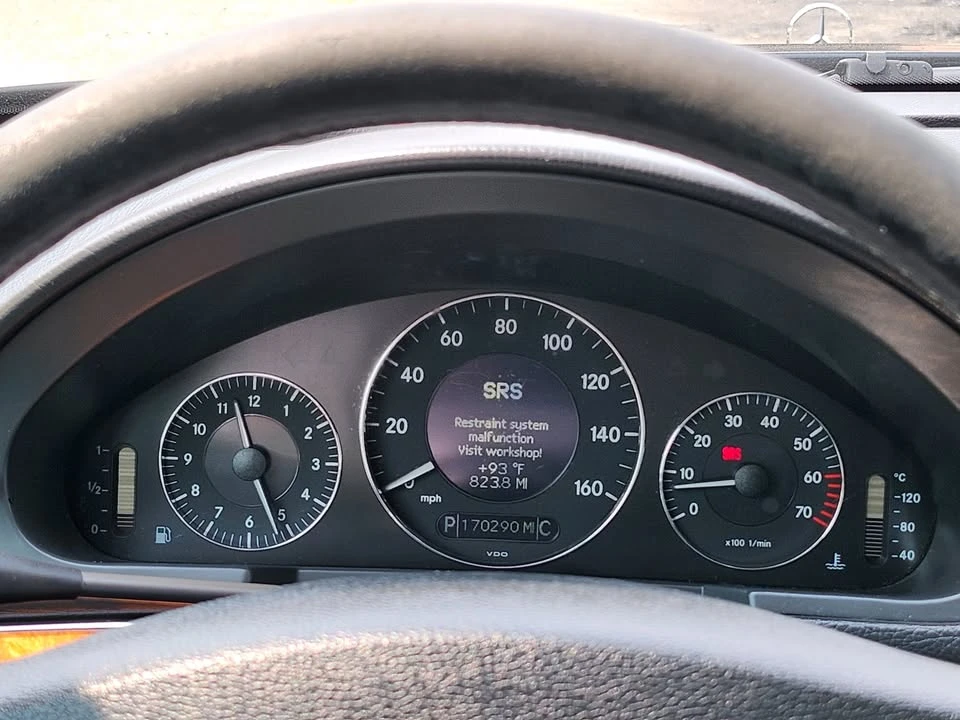 2004 Mercedes-Benz W211 E-Class - Image 15 of 20