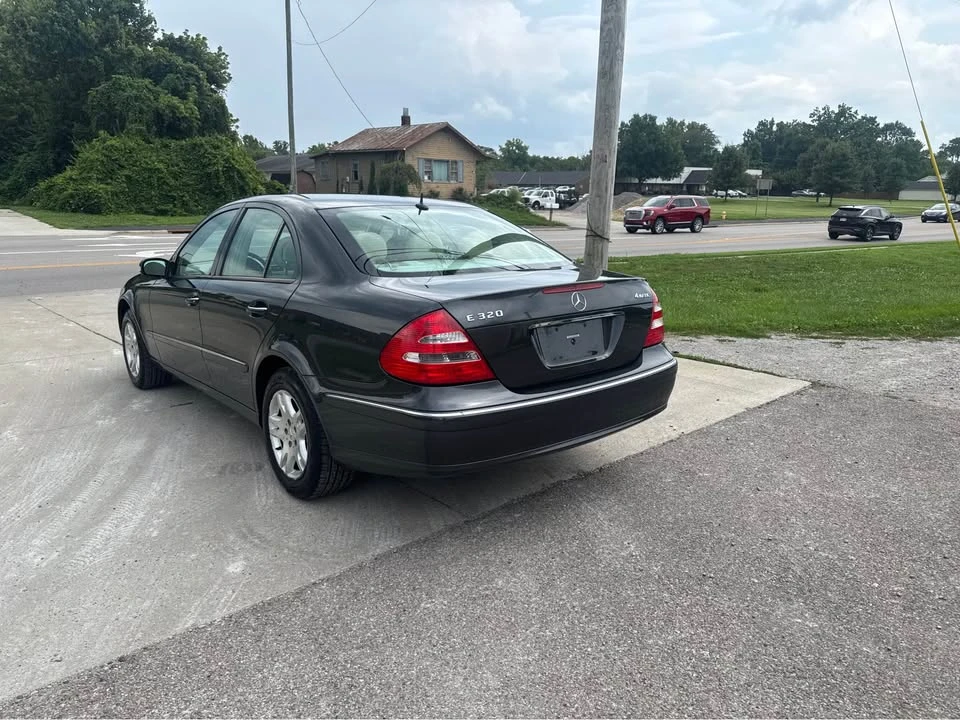 2004 Mercedes-Benz W211 E-Class - Image 4 of 19